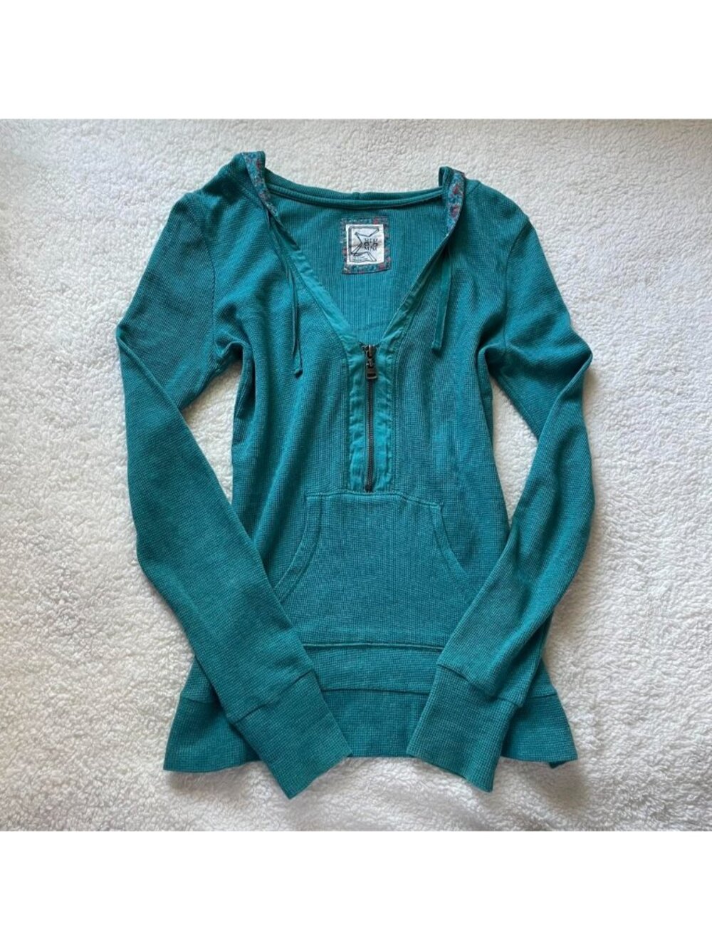 2000s Garage hooded long sleeve top